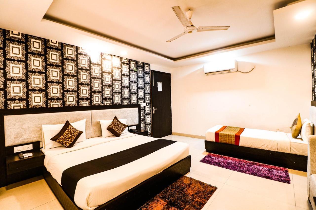 Hotel Olive Zone Near Delhi Airport Neu-Delhi Exterior foto